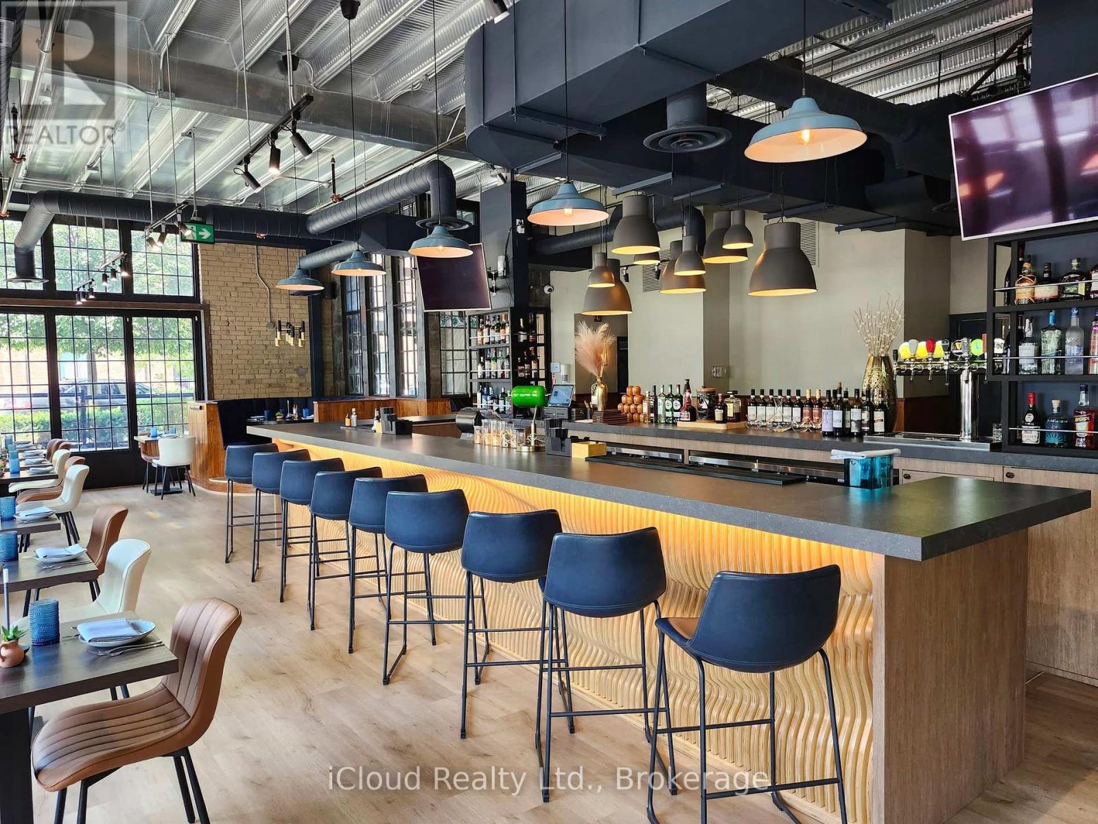 33 Powerhouse Street, Toronto, Ontario  M6H 4K7 - Photo 13 - W12318466