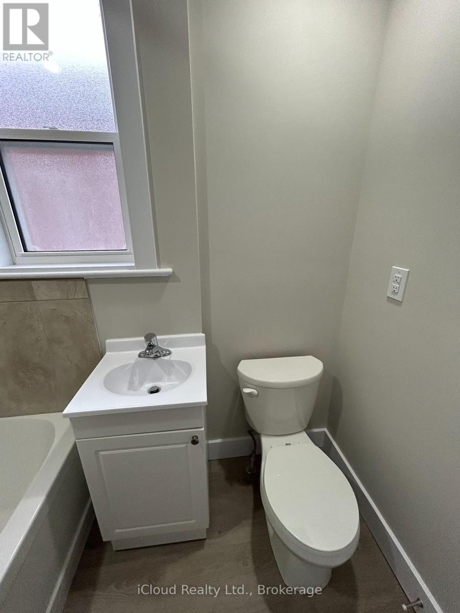 Unit 1 - 152 Weber Street E, Kitchener, Ontario  N2H 1C9 - Photo 15 - X12341106