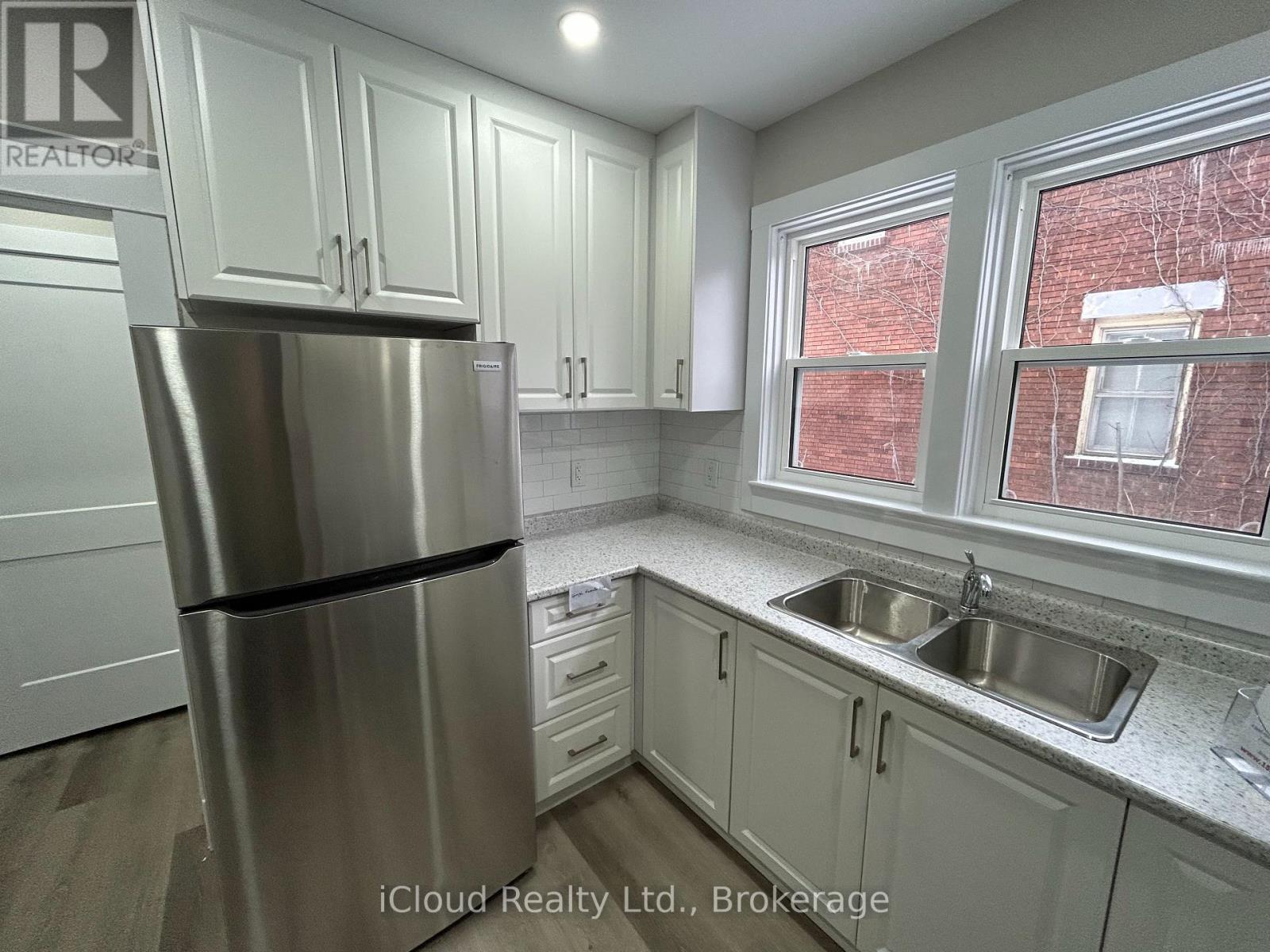 Unit 1 - 152 Weber Street E, Kitchener, Ontario  N2H 1C9 - Photo 24 - X12341106