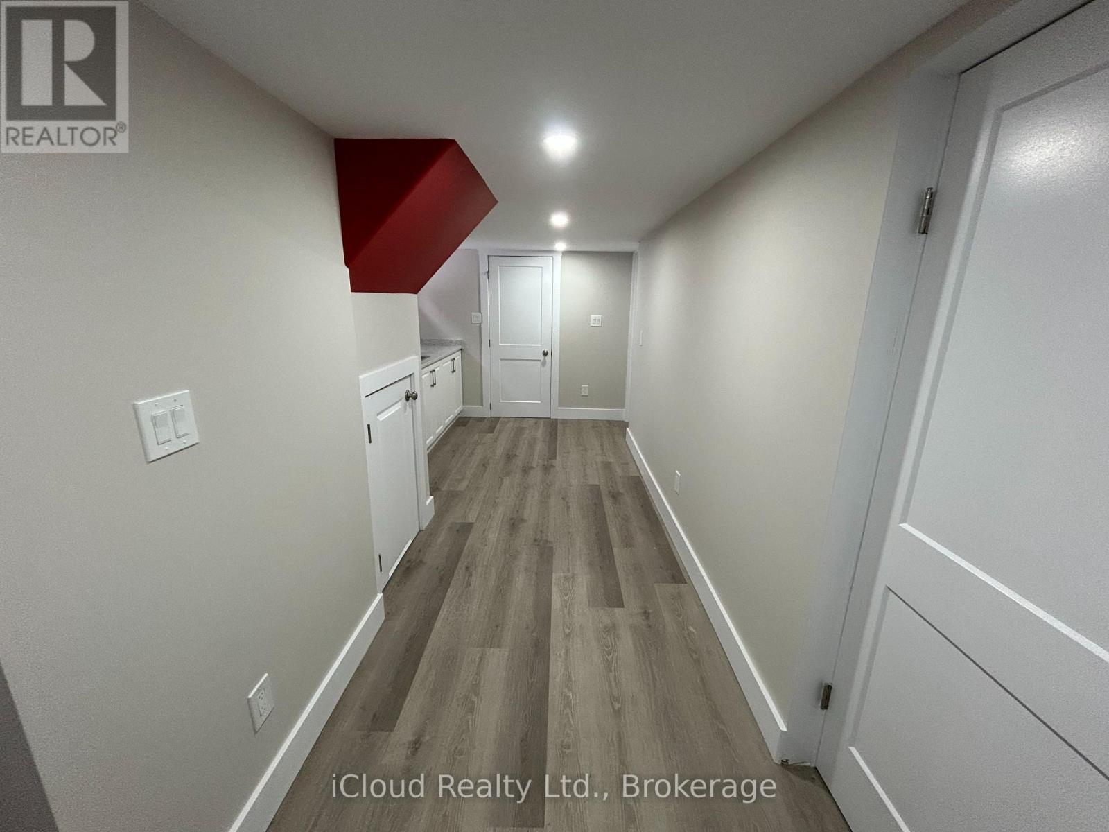 Unit 1 - 152 Weber Street E, Kitchener, Ontario  N2H 1C9 - Photo 28 - X12341106