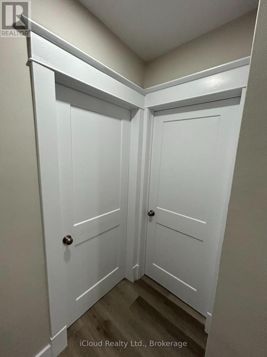 Unit 1 - 152 Weber Street E, Kitchener, Ontario  N2H 1C9 - Photo 16 - X12341106