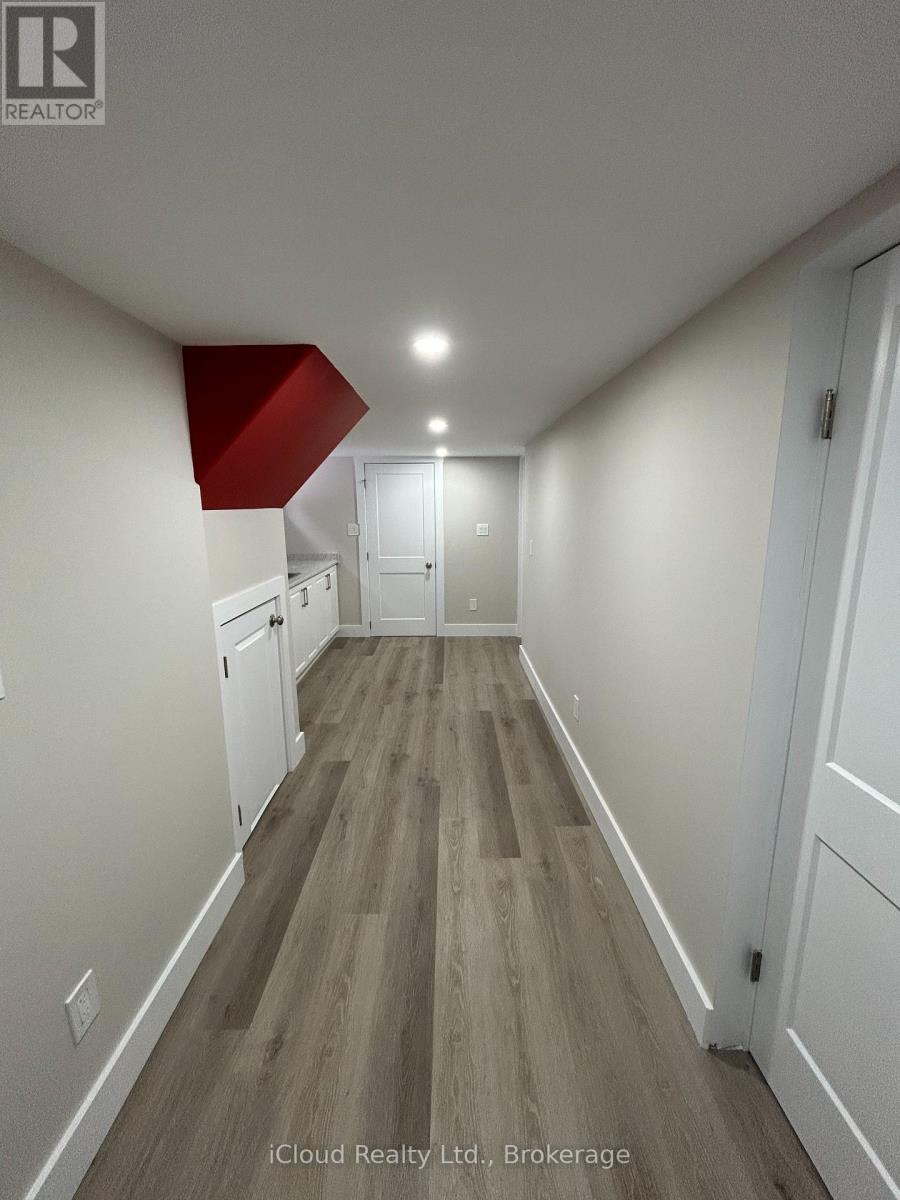 Unit 1 - 152 Weber Street E, Kitchener, Ontario  N2H 1C9 - Photo 27 - X12341106