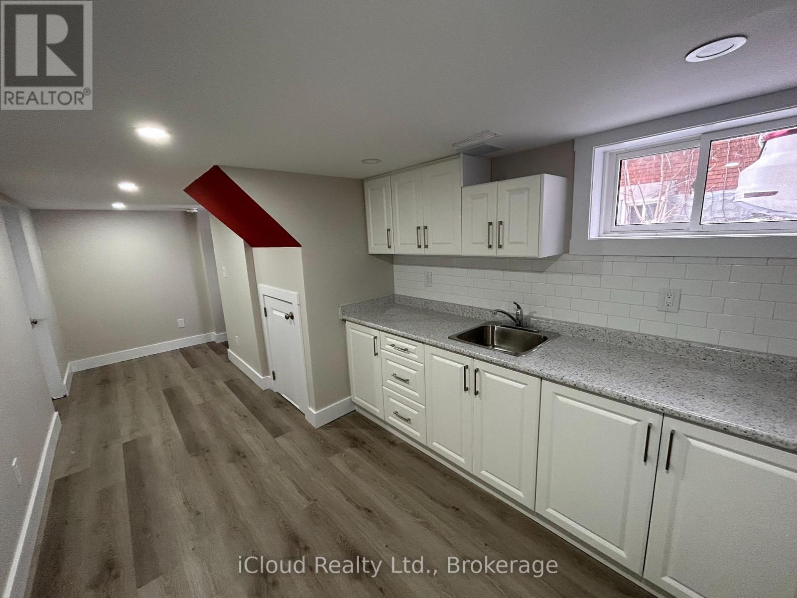 Unit 1 - 152 Weber Street E, Kitchener, Ontario  N2H 1C9 - Photo 30 - X12341106