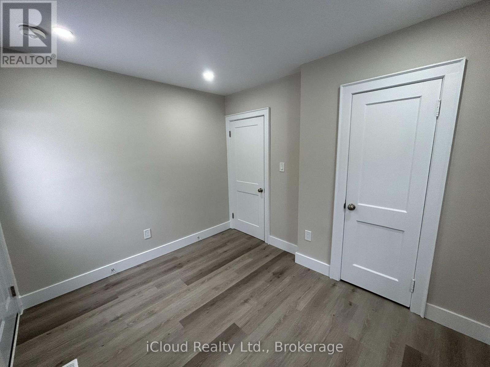 Unit 1 - 152 Weber Street E, Kitchener, Ontario  N2H 1C9 - Photo 18 - X12341106