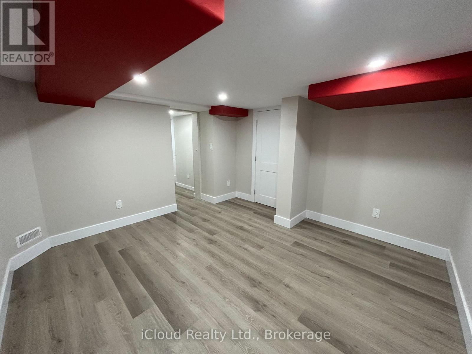 Unit 1 - 152 Weber Street E, Kitchener, Ontario  N2H 1C9 - Photo 41 - X12341106