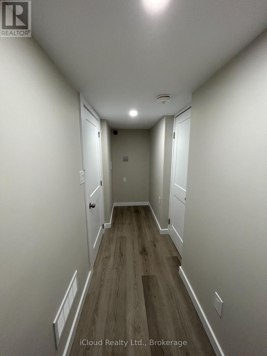 Unit 1 - 152 Weber Street E, Kitchener, Ontario  N2H 1C9 - Photo 38 - X12341106