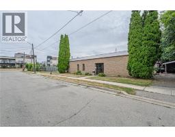 17 JOHN Street, Brantford, Ontario