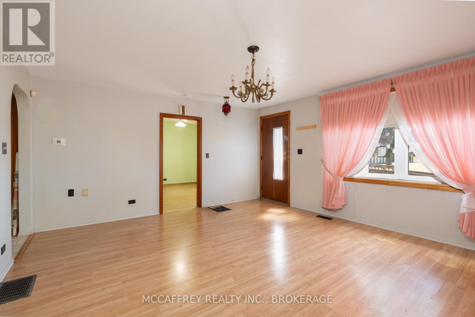 533 County Rd 8, Greater Napanee, Ontario  K7R 0E3 - Photo 14 - X12354271