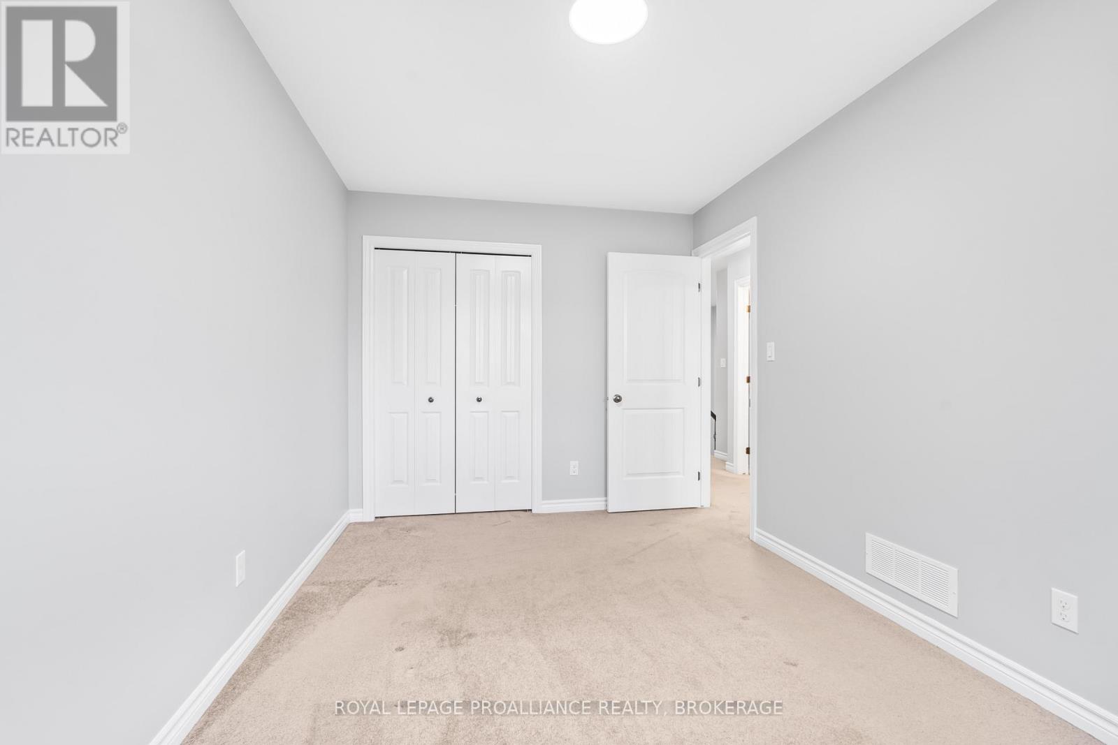 1584 Davenport Crescent, Kingston, Ontario  K7P 0H5 - Photo 23 - X12354415