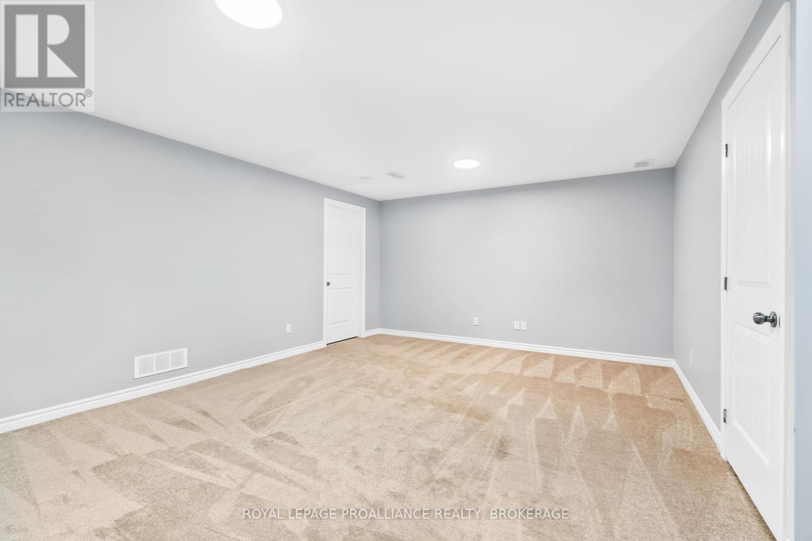 1584 Davenport Crescent, Kingston, Ontario  K7P 0H5 - Photo 29 - X12354415