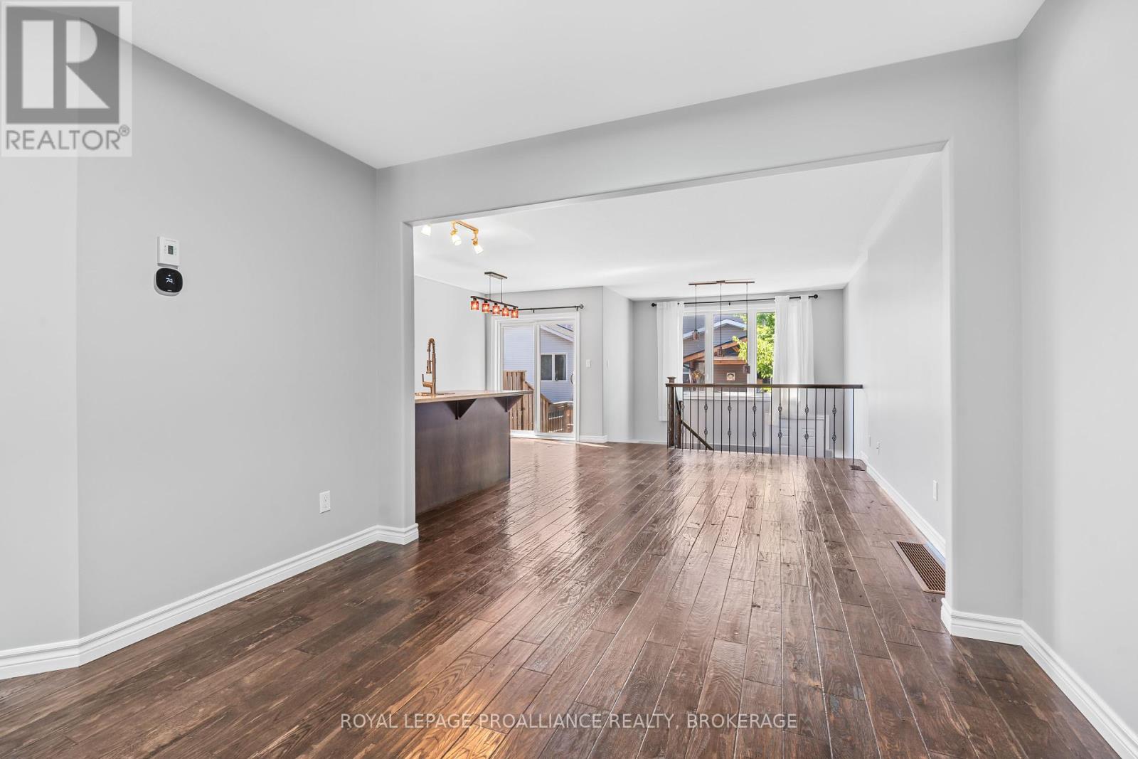 1584 Davenport Crescent, Kingston, Ontario  K7P 0H5 - Photo 8 - X12354415