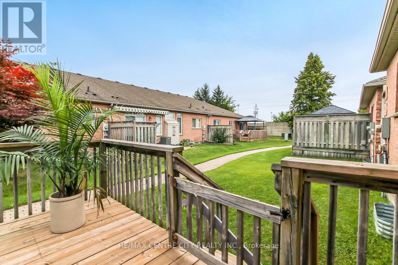 243 - 2025 Meadowgate Boulevard, London South, Ontario  N6M 1K9 - Photo 15 - X12354352