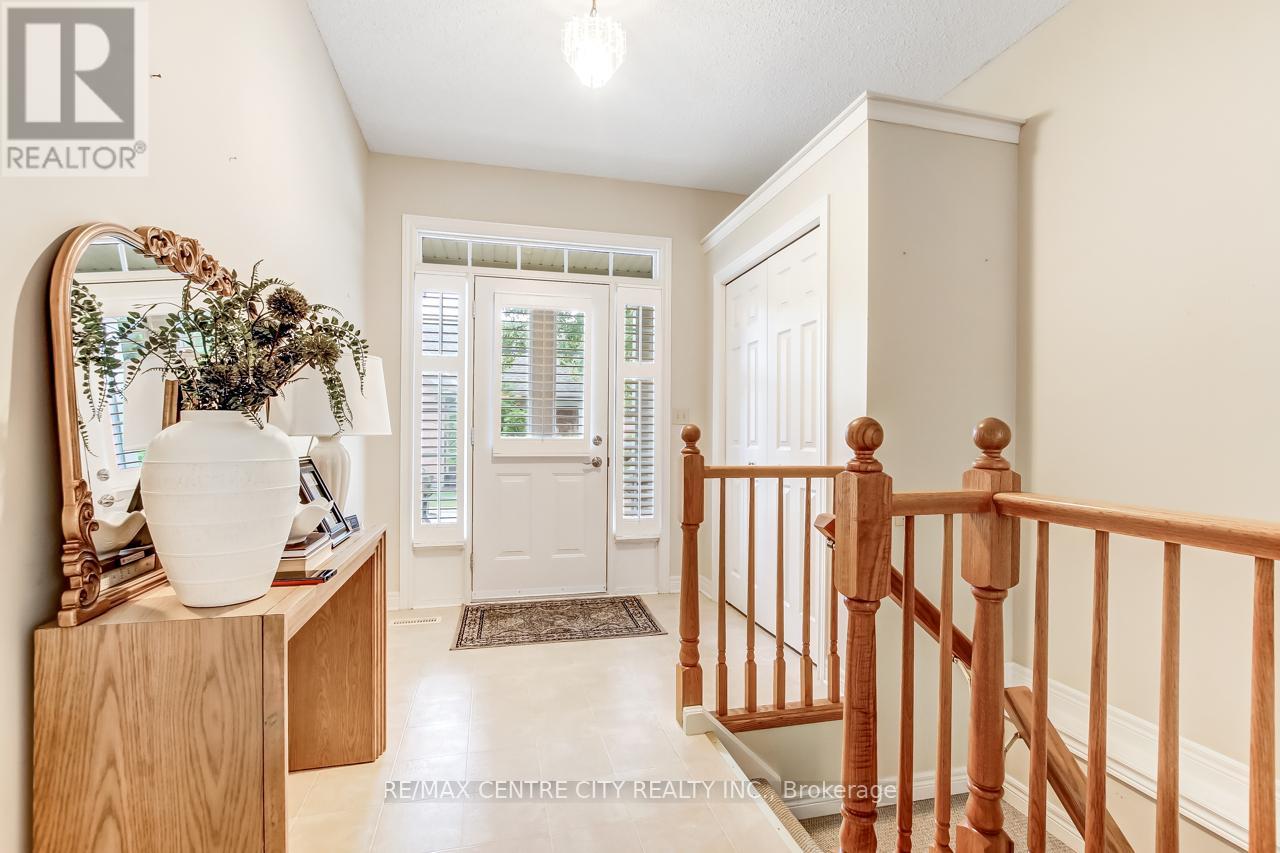 243 - 2025 Meadowgate Boulevard, London South, Ontario  N6M 1K9 - Photo 3 - X12354352