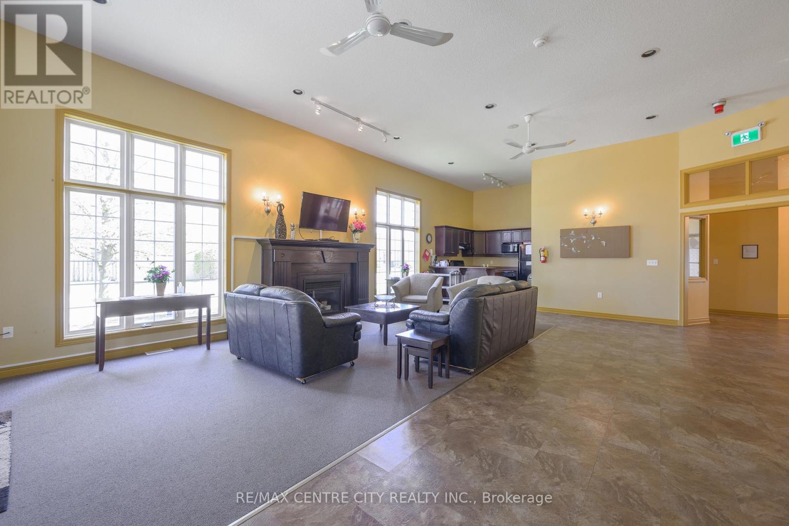 243 - 2025 Meadowgate Boulevard, London South, Ontario  N6M 1K9 - Photo 44 - X12354352