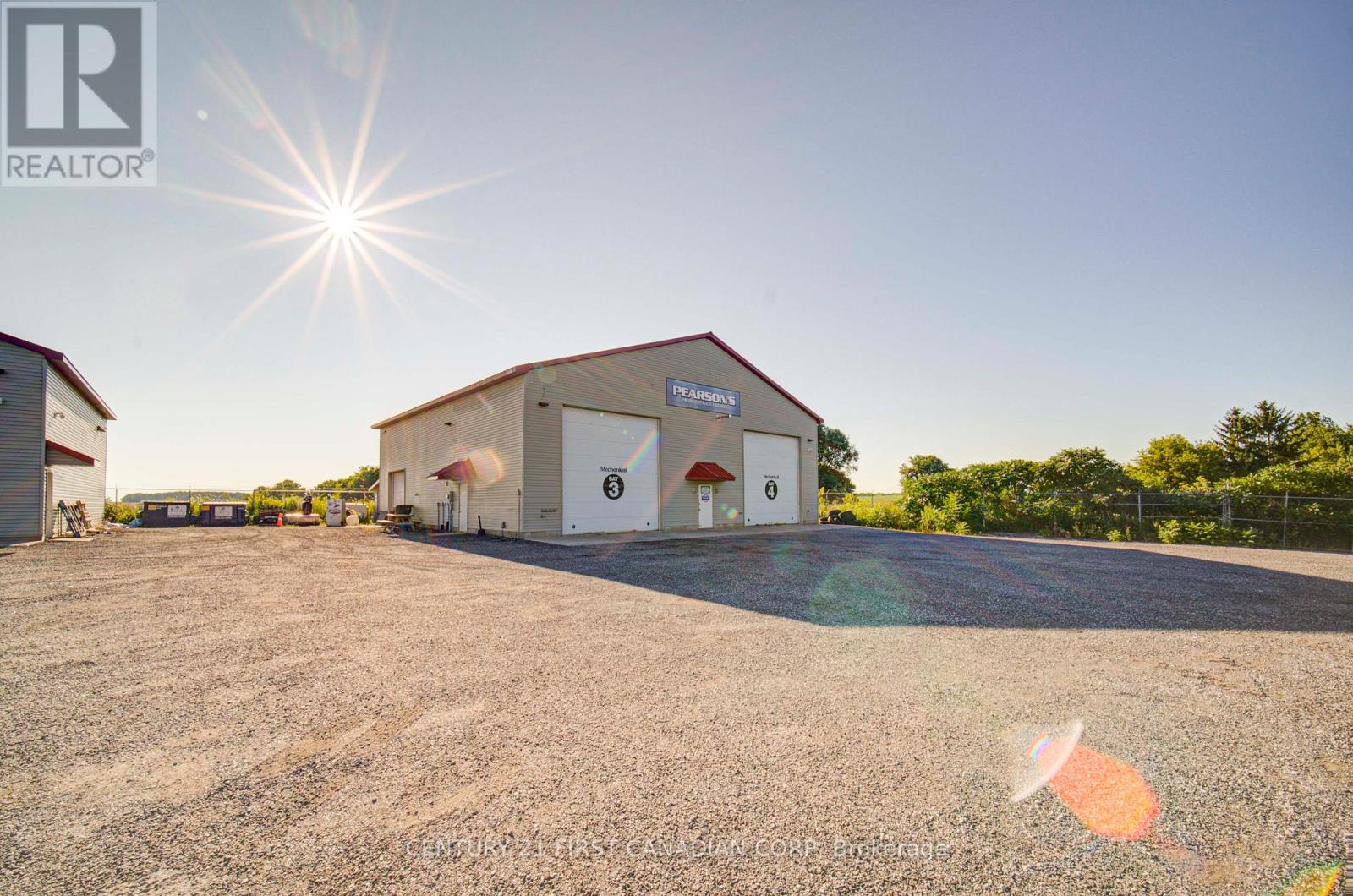 4524 Westchester Bourne, Thames Centre, Ontario  N0L 1B0 - Photo 10 - X12354385