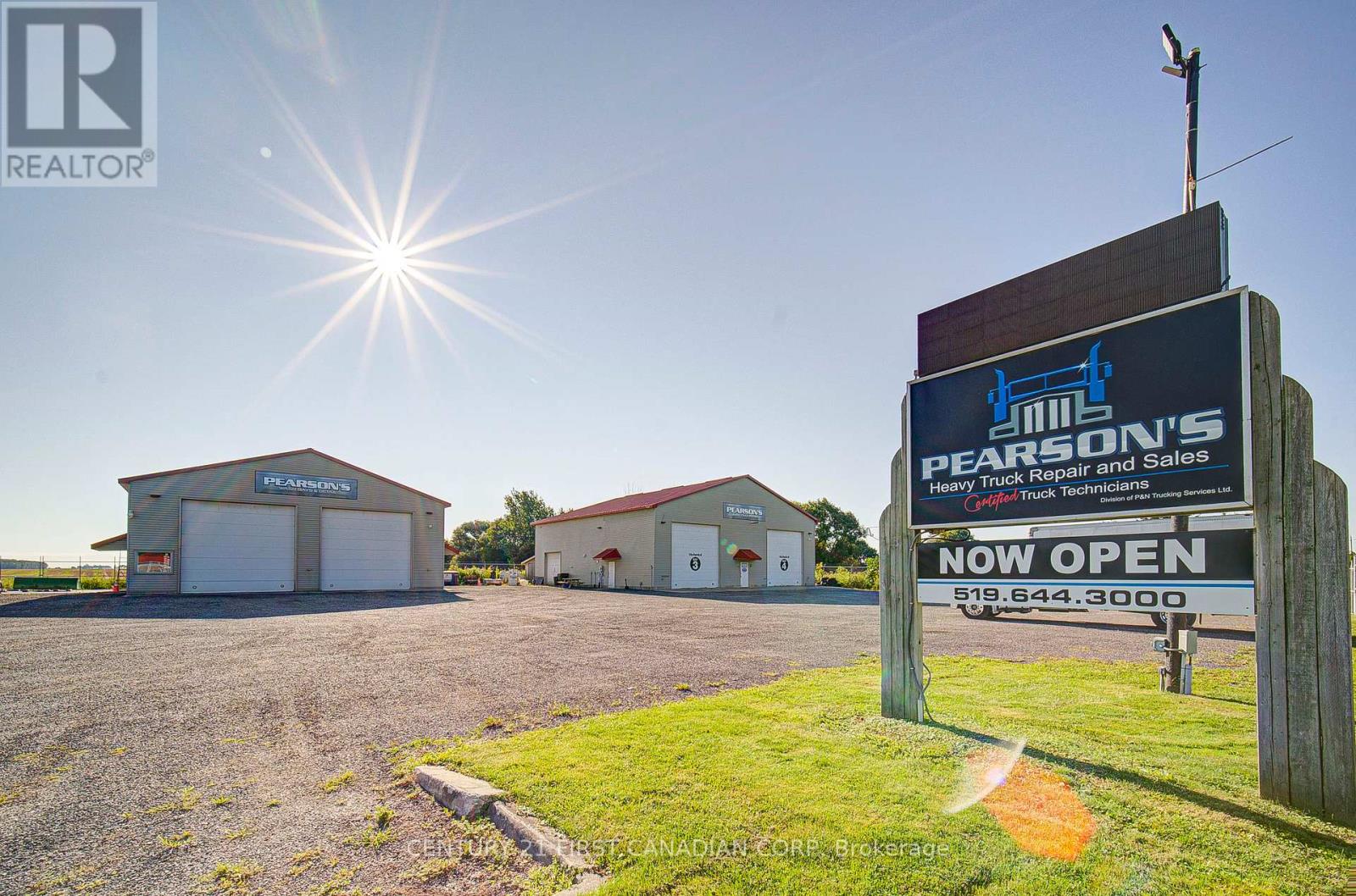 4524 Westchester Bourne, Thames Centre, Ontario  N0L 1B0 - Photo 15 - X12354385