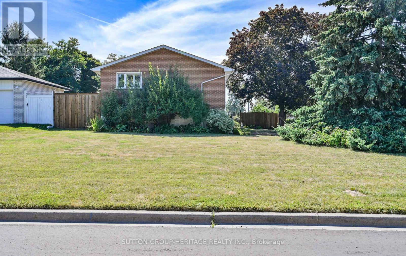 93 Lincoln Street, Ajax, Ontario  L1S 6C6 - Photo 40 - E12354193