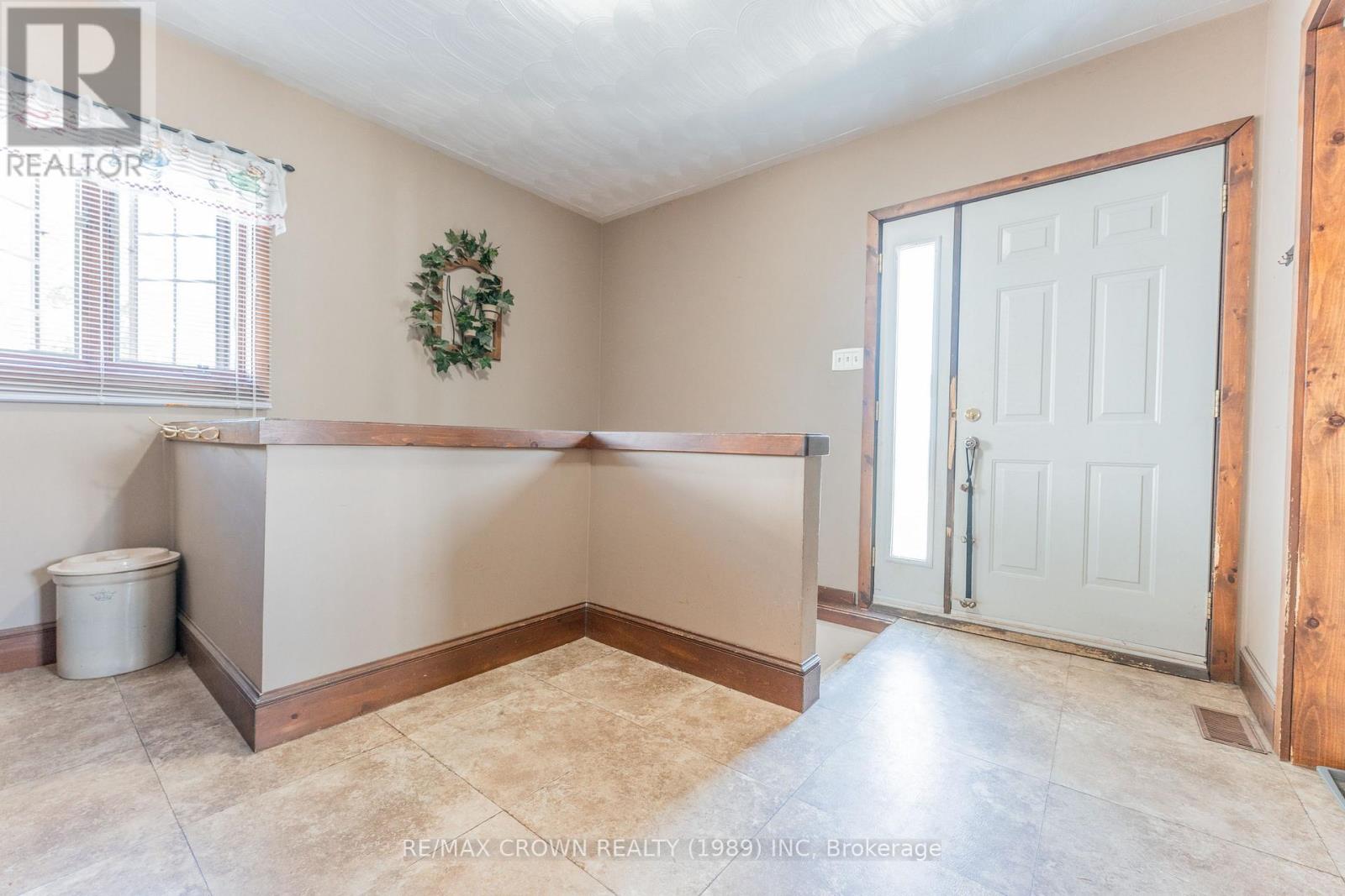 38 Third Avenue, Smooth Rock Falls, Ontario  P0L 2B0 - Photo 20 - T12354342