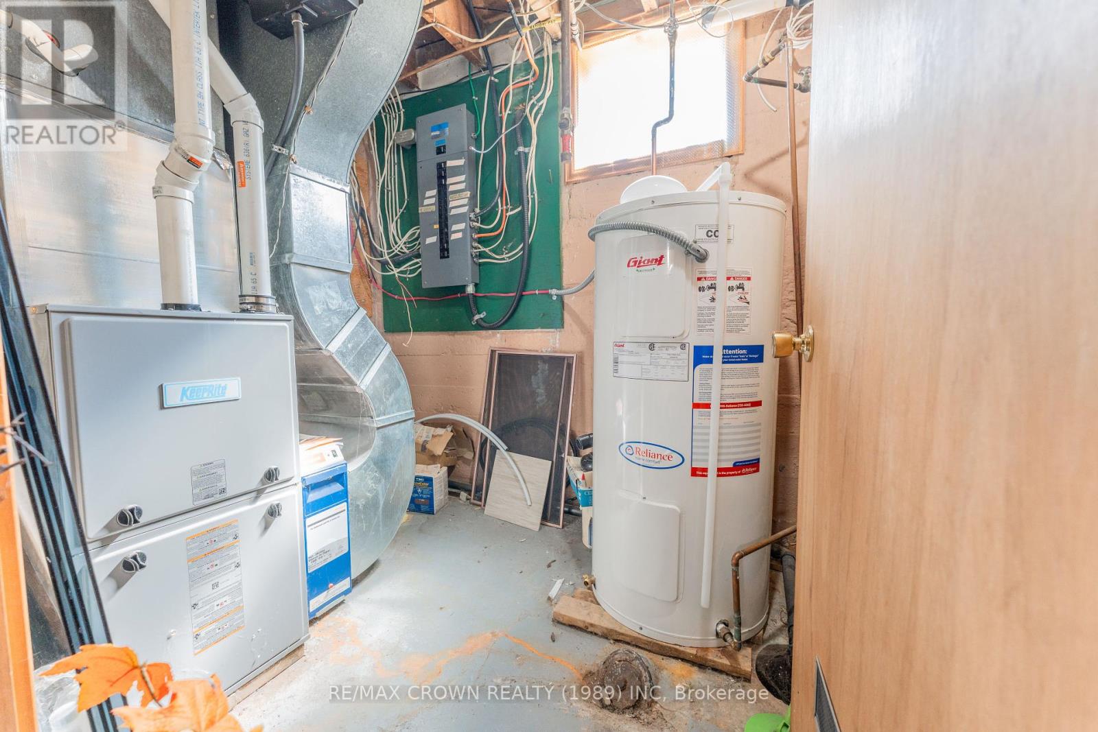 38 Third Avenue, Smooth Rock Falls, Ontario  P0L 2B0 - Photo 42 - T12354342