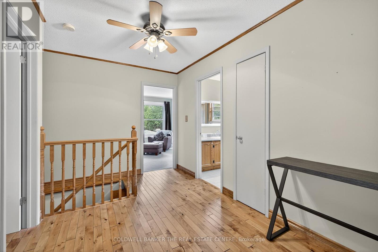 869 Magnolia Avenue, Newmarket (Huron Heights-Leslie Valley), Ontario  L3Y 5H5 - Photo 19 - N12354205