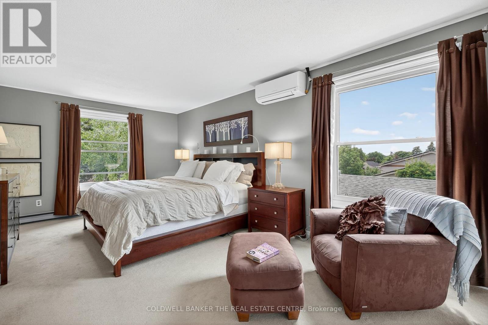 869 Magnolia Avenue, Newmarket (Huron Heights-Leslie Valley), Ontario  L3Y 5H5 - Photo 30 - N12354205