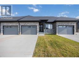 479 KIP LANE, Plympton-Wyoming, Ontario