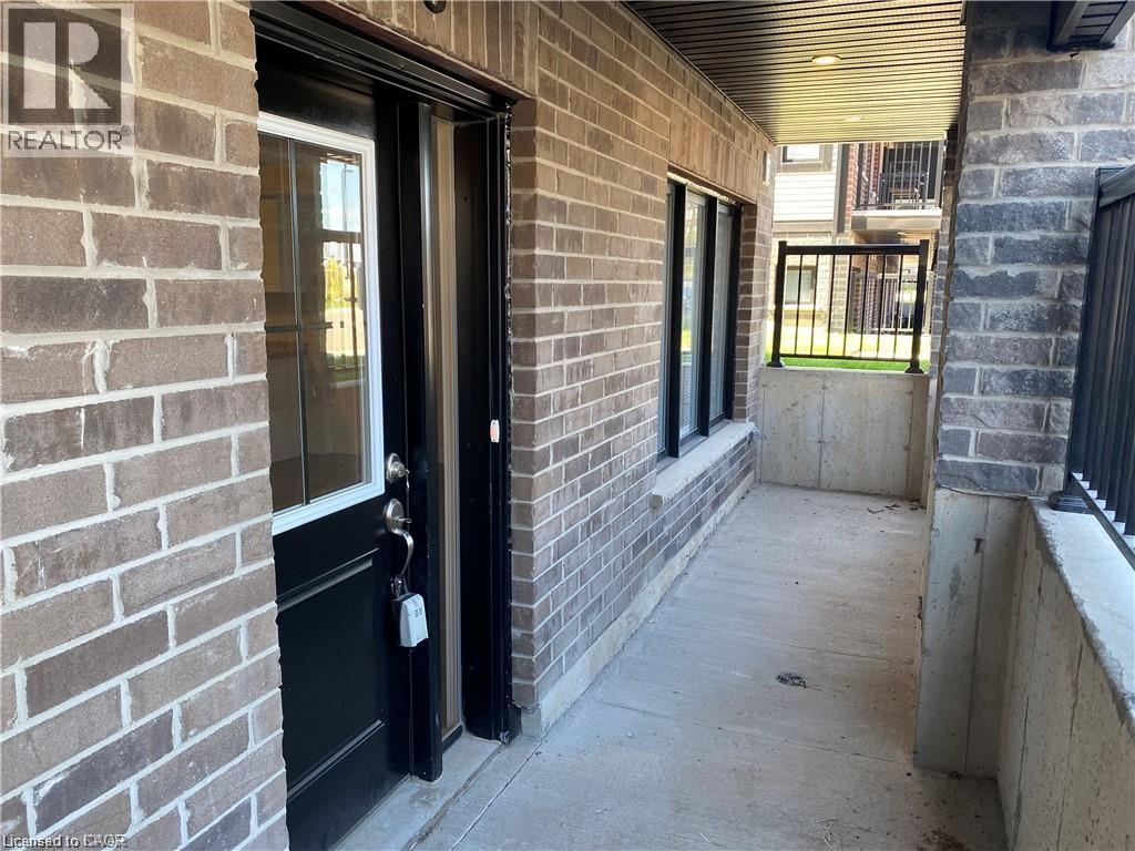166 Rochefort Street Unit# F, Kitchener, Ontario  N2R 0P5 - Photo 3 - 40761888