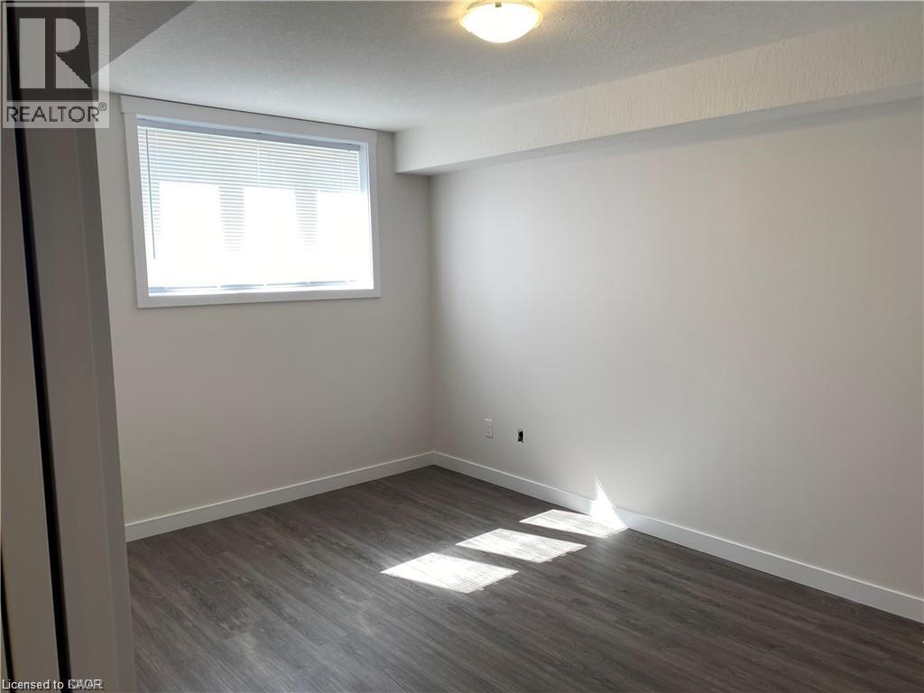 166 Rochefort Street Unit# F, Kitchener, Ontario  N2R 0P5 - Photo 7 - 40761888