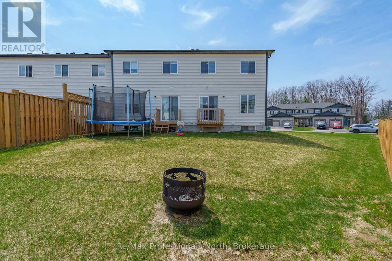160 Daffodil Court, Gravenhurst, Ontario  P1P 0B8 - Photo 36 - X12354297