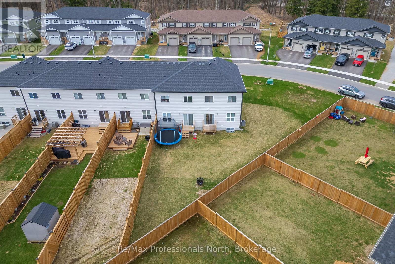 160 Daffodil Court, Gravenhurst, Ontario  P1P 0B8 - Photo 38 - X12354297