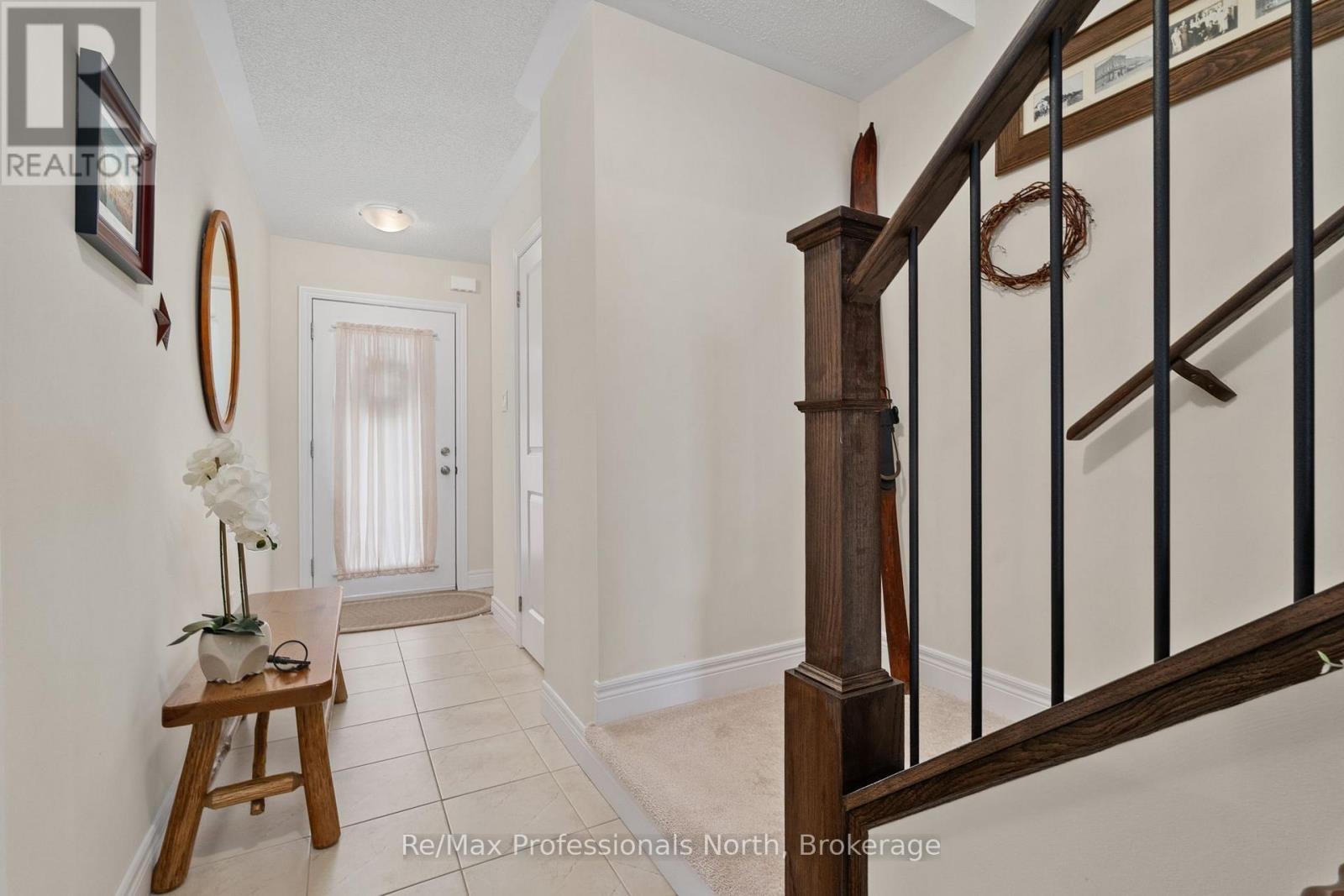 160 Daffodil Court, Gravenhurst, Ontario  P1P 0B8 - Photo 9 - X12354297