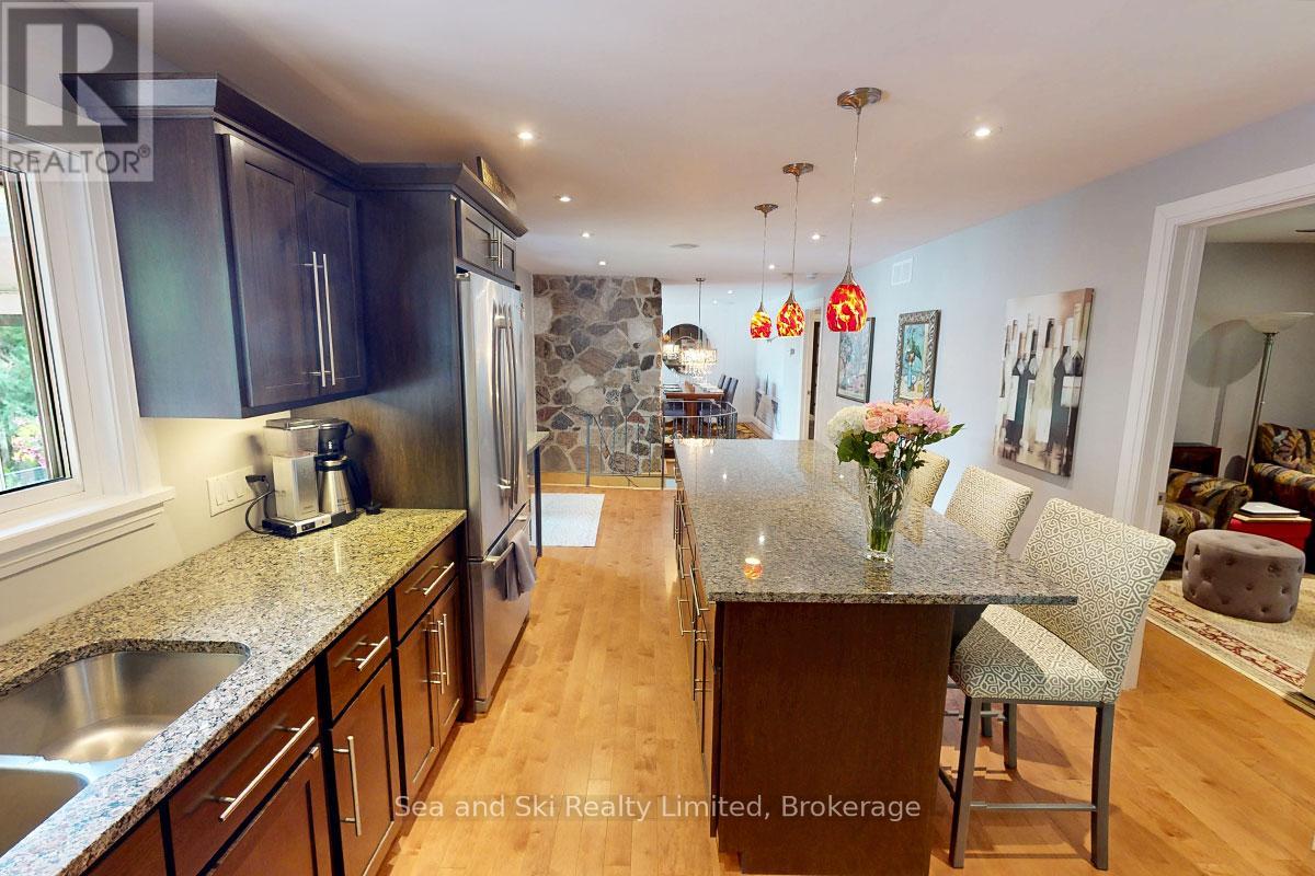 102 Mccullough Lake Drive, Chatsworth, Ontario  N0H 2V0 - Photo 11 - X12354409