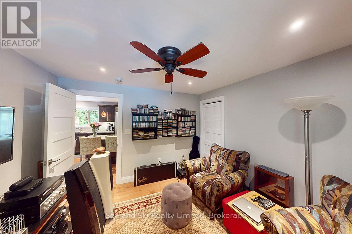 102 Mccullough Lake Drive, Chatsworth, Ontario  N0H 2V0 - Photo 26 - X12354409