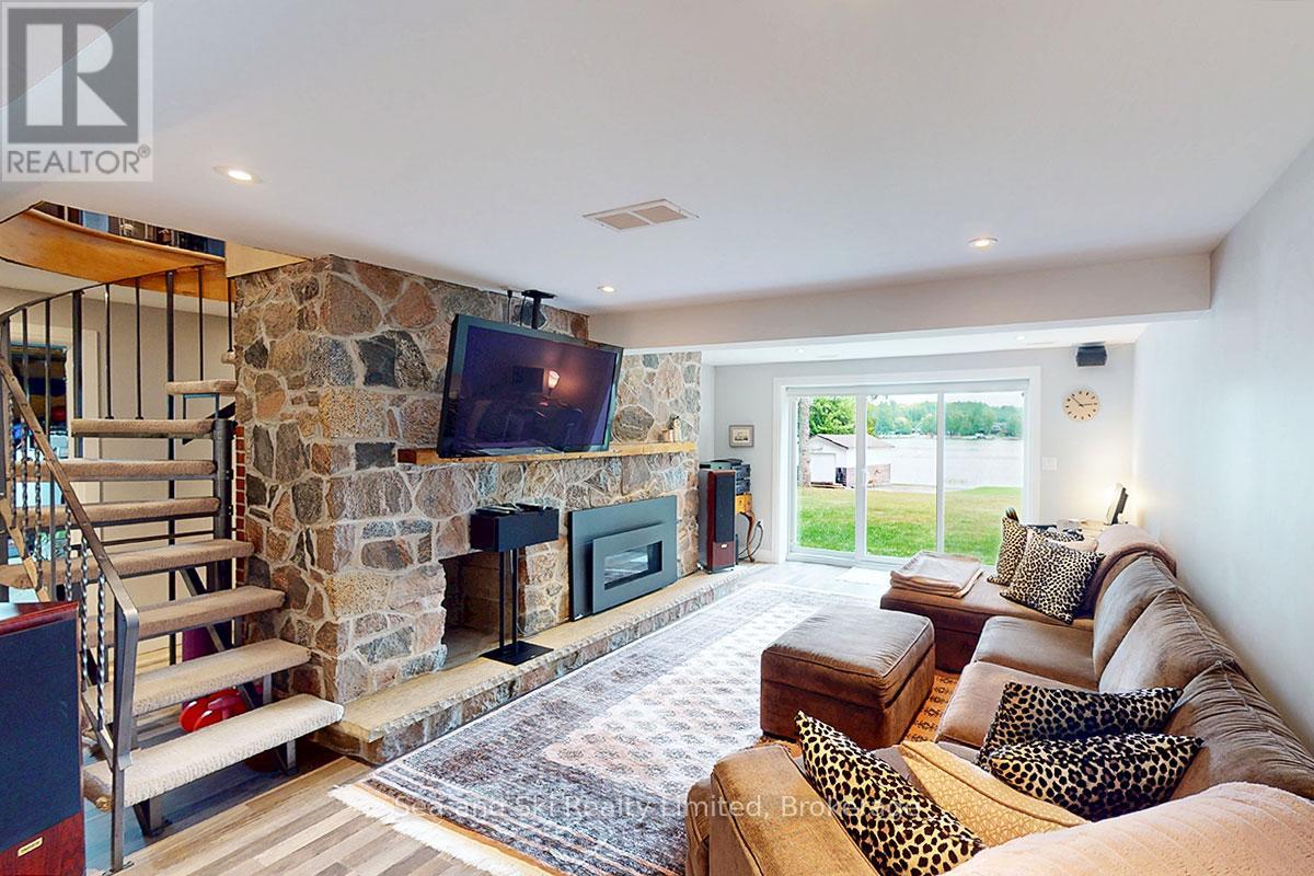 102 Mccullough Lake Drive, Chatsworth, Ontario  N0H 2V0 - Photo 28 - X12354409