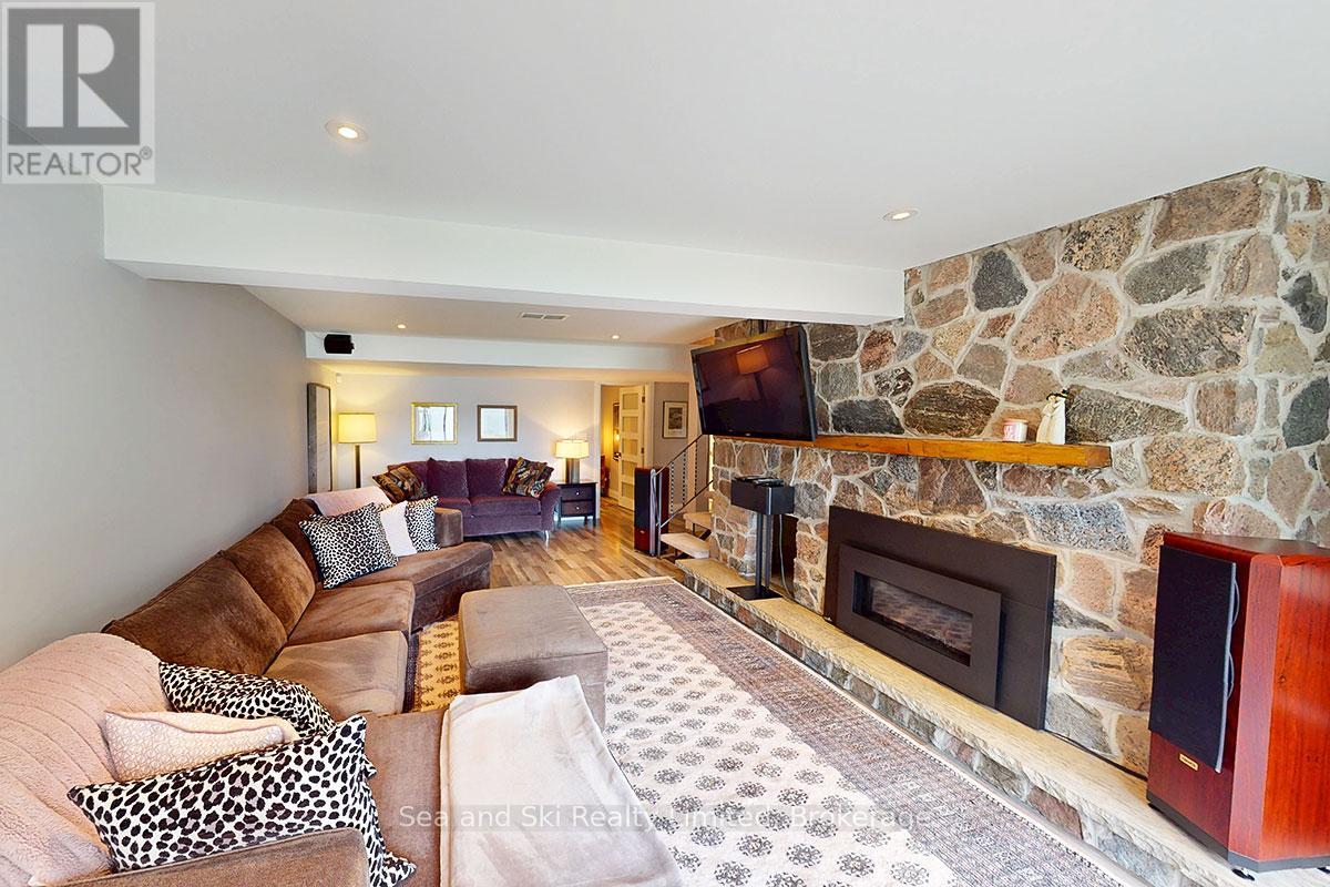102 Mccullough Lake Drive, Chatsworth, Ontario  N0H 2V0 - Photo 29 - X12354409