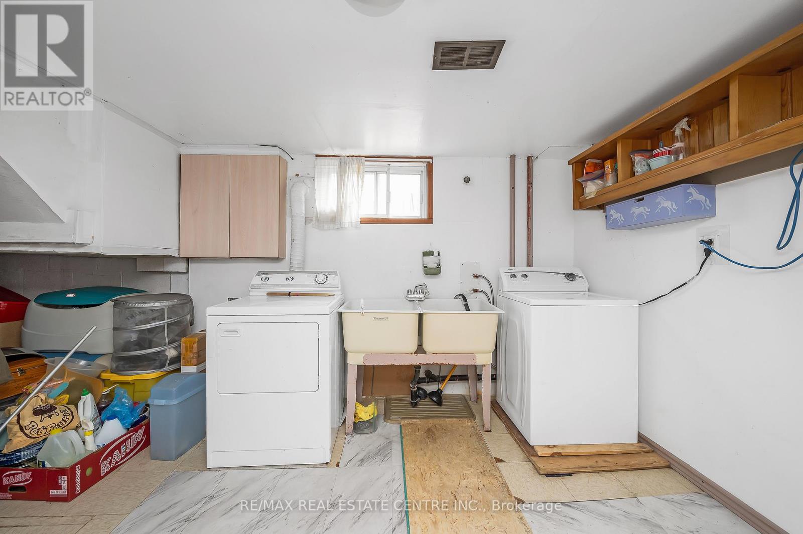 676 Upper Wentworth Street, Hamilton, Ontario  L9A 4V5 - Photo 28 - X12354195