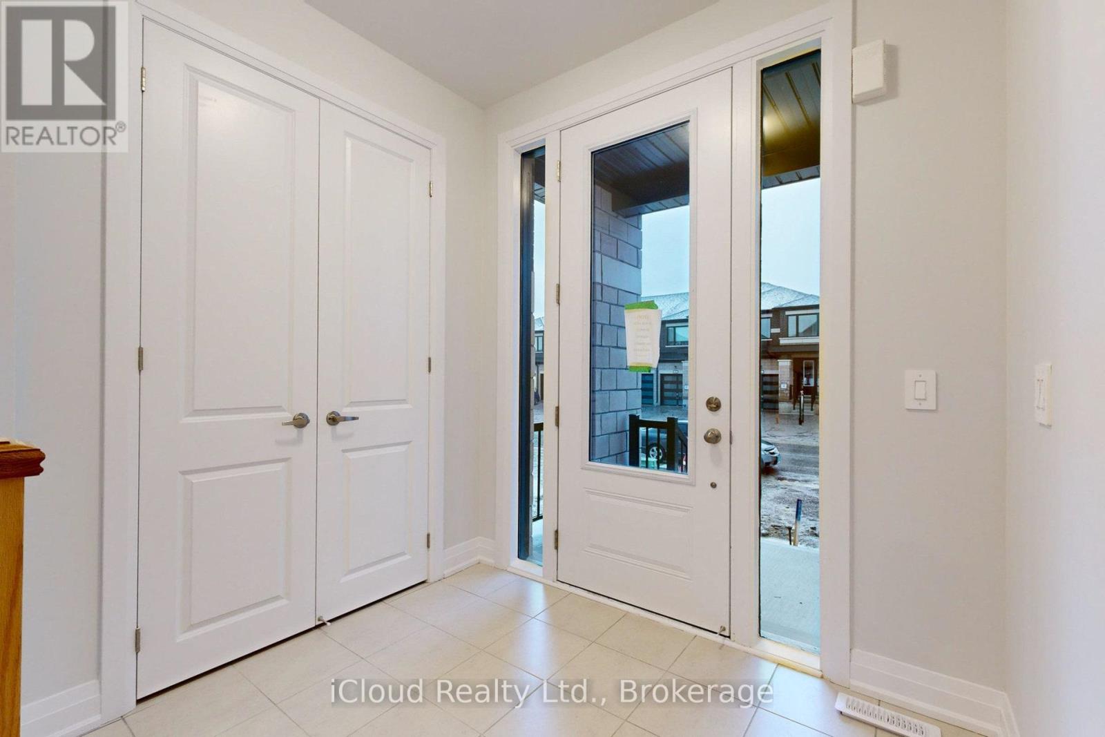 47 Corley Street, Kawartha Lakes, Ontario  K9V 6C2 - Photo 6 - X12312342