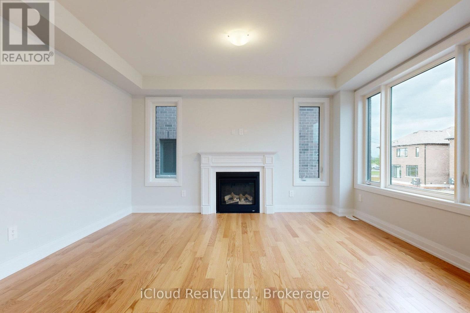 47 Corley Street, Kawartha Lakes, Ontario  K9V 6C2 - Photo 17 - X12312342