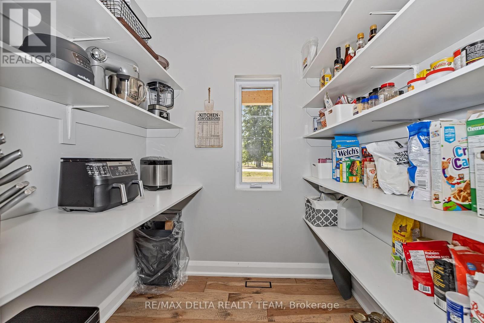 4645 Mcneely Rd Road, Ottawa, Ontario  K4B 1J1 - Photo 11 - X12354430