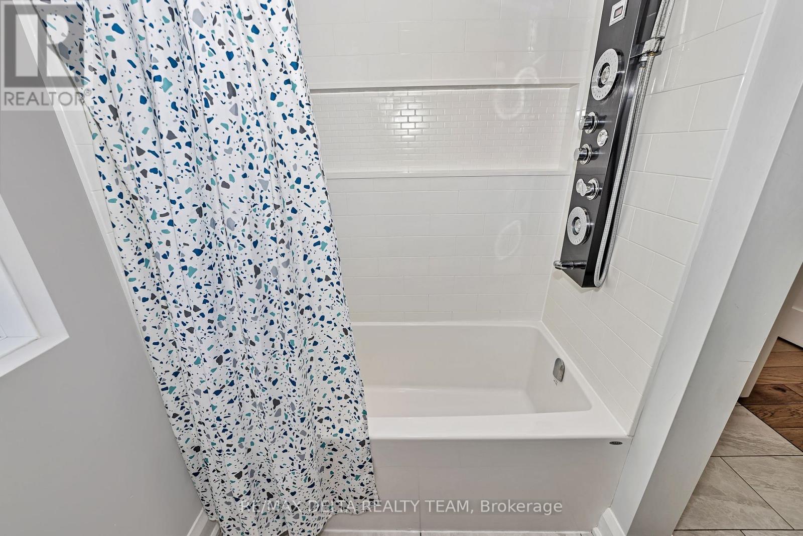 4645 Mcneely Rd Road, Ottawa, Ontario  K4B 1J1 - Photo 24 - X12354430