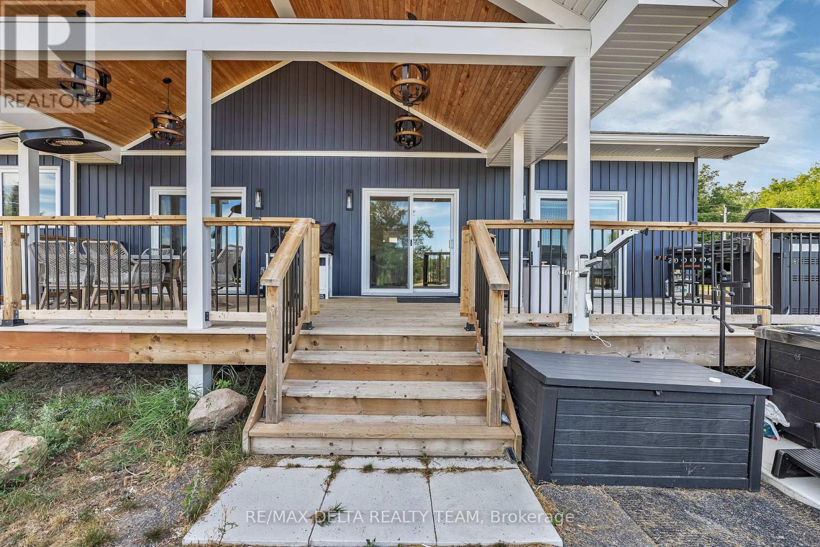 4645 Mcneely Rd Road, Ottawa, Ontario  K4B 1J1 - Photo 28 - X12354430