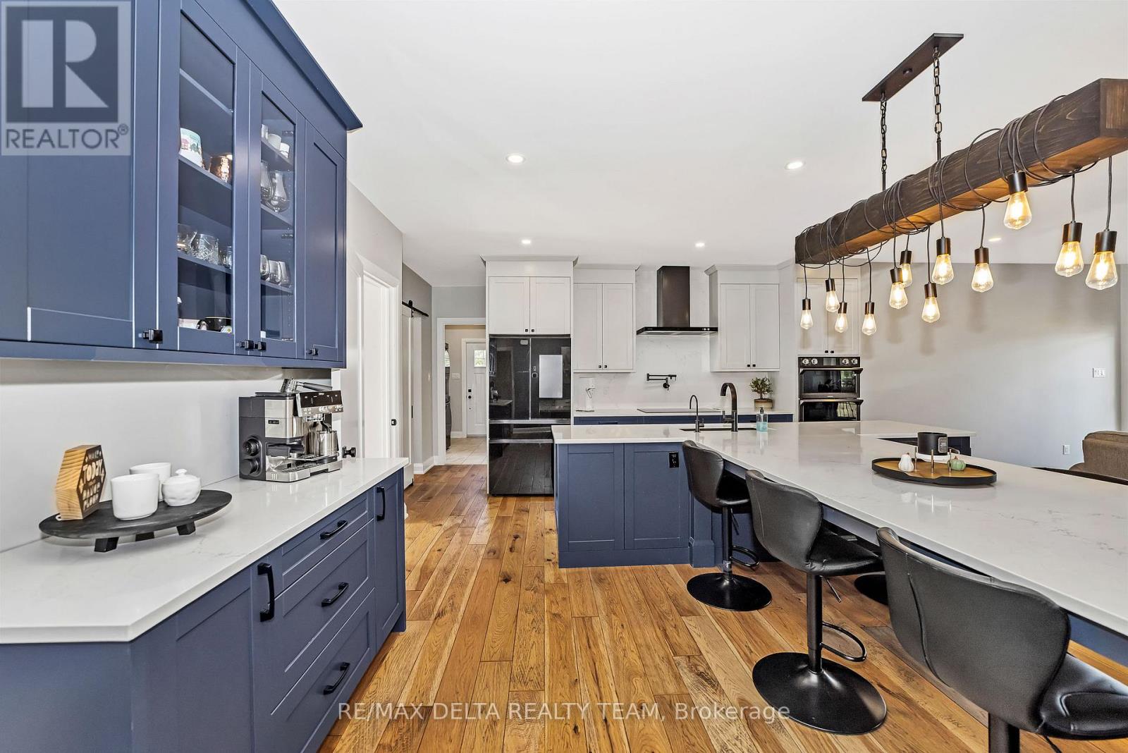 4645 Mcneely Rd Road, Ottawa, Ontario  K4B 1J1 - Photo 8 - X12354430