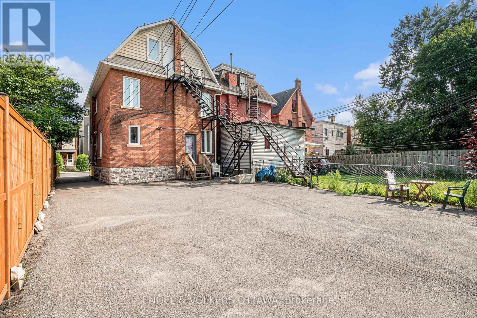 543 Mcleod Street, Ottawa, Ontario  K1R 5R2 - Photo 32 - X12354463