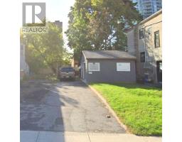 66 PAMILLA STREET, Ottawa, Ontario