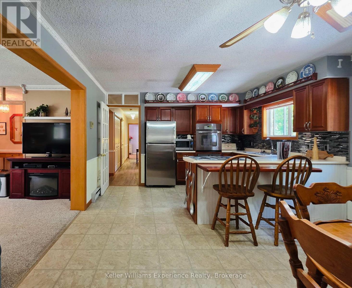 1186 Falkenburg Road, Bracebridge, Ontario  P1L 1X4 - Photo 16 - X12332228