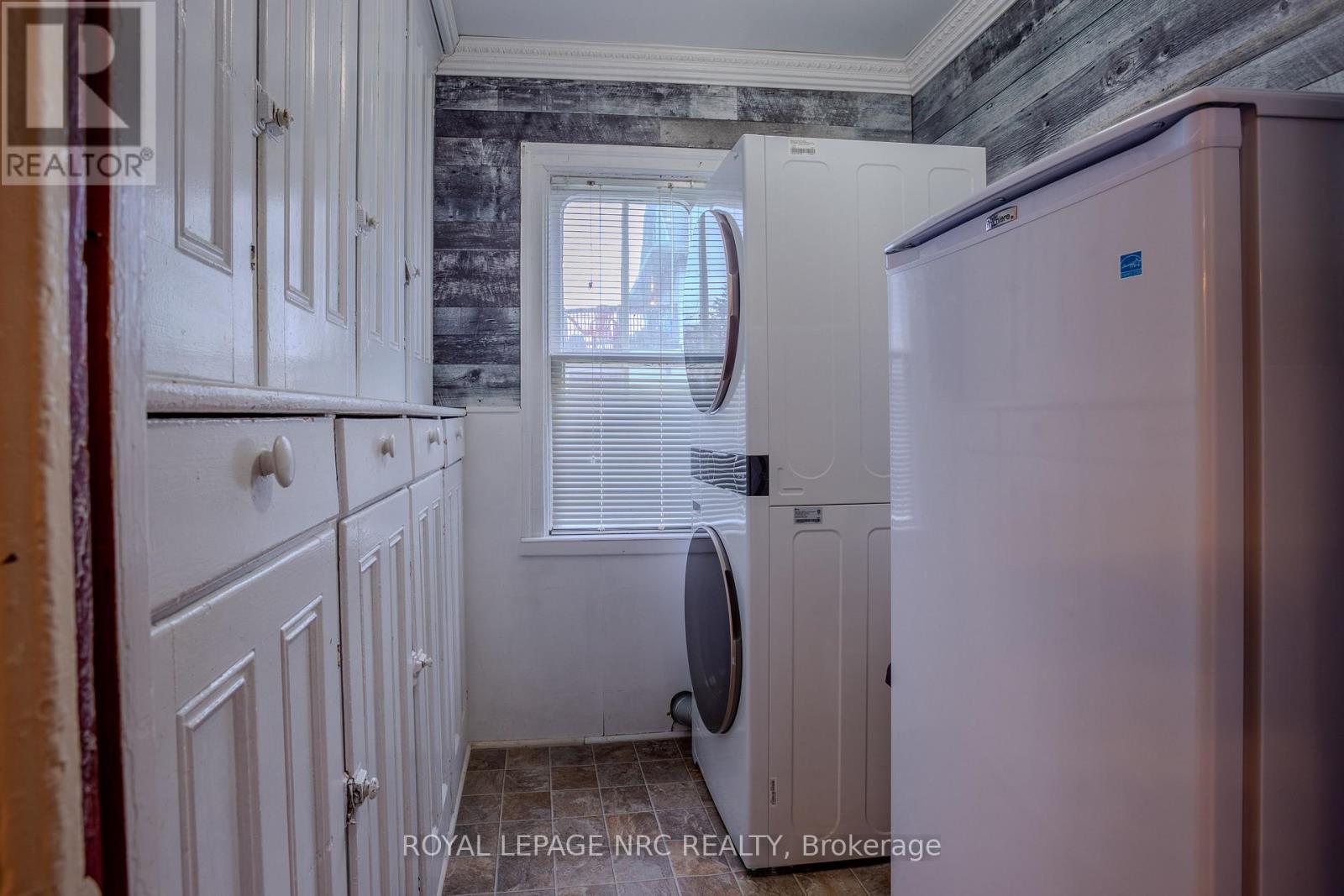 348 Ridge Road N, Fort Erie, Ontario  L0S 1N0 - Photo 28 - X12354474