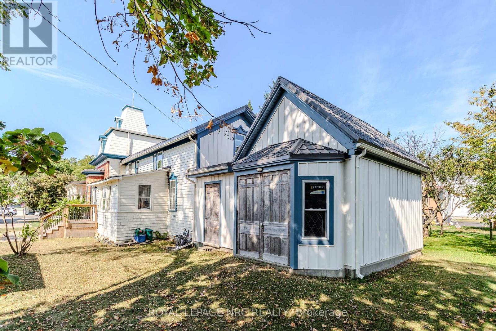 348 Ridge Road N, Fort Erie, Ontario  L0S 1N0 - Photo 9 - X12354474