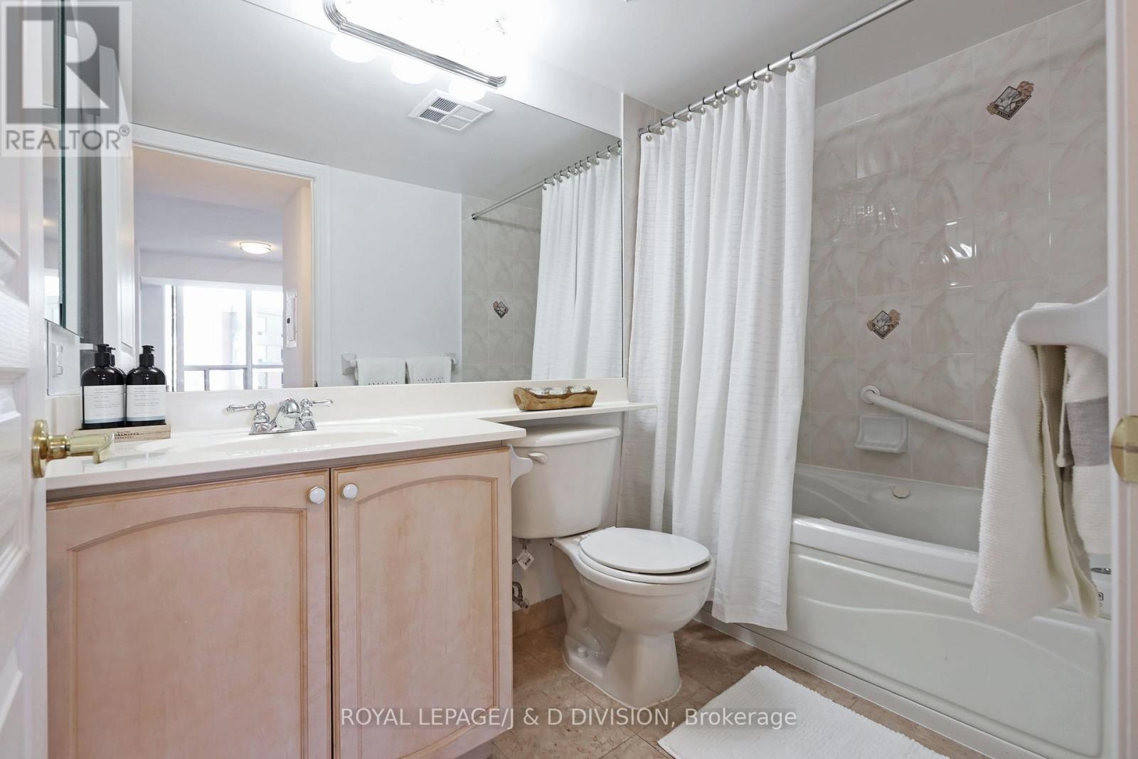 923 - 15 Northtown Way, Toronto, Ontario  M2N 7L5 - Photo 13 - C12354293