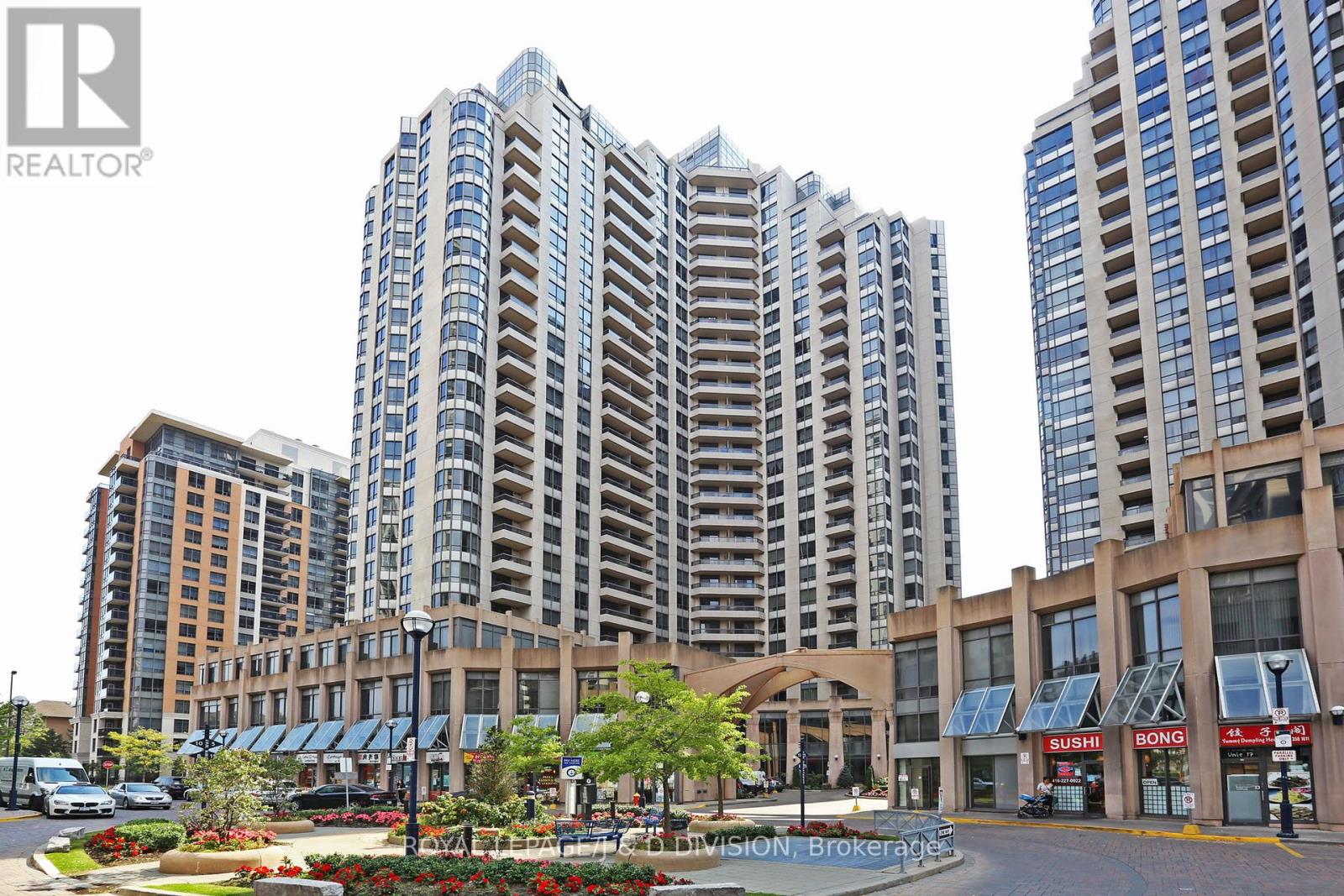 924 - 15 Northtown Way, Toronto, Ontario  M2N 7L5 - Photo 1 - C12354303