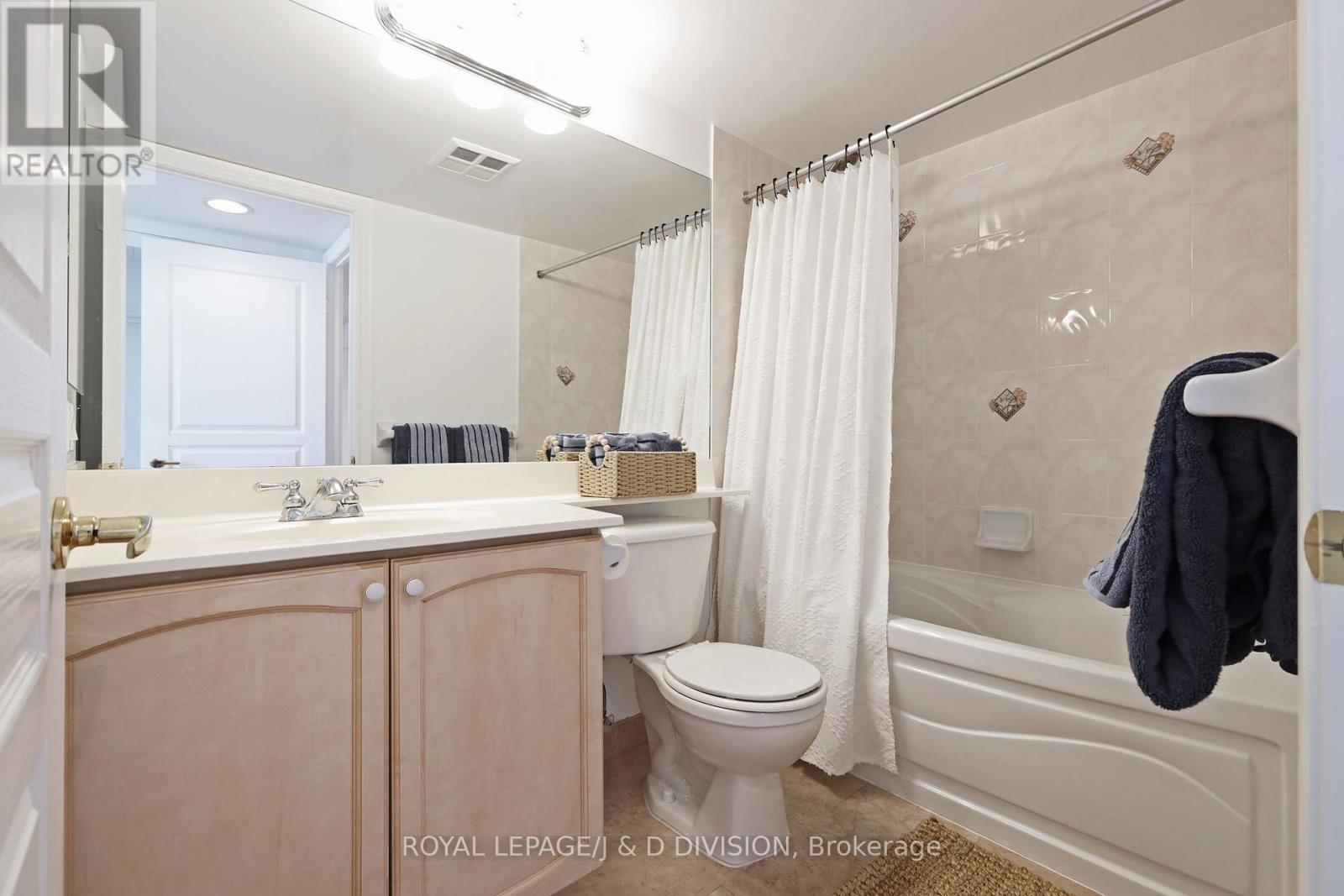924 - 15 Northtown Way, Toronto, Ontario  M2N 7L5 - Photo 14 - C12354303